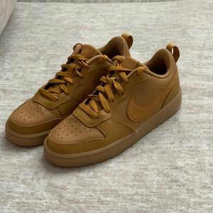 Nike Boys Court Low Top Sneaker